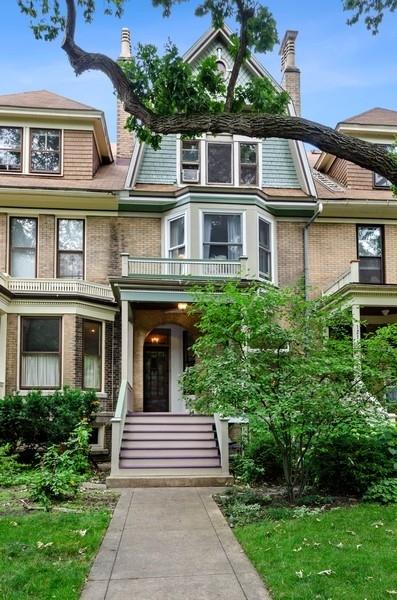 1213 Maple Ave, Evanston, IL 60202 photo 1