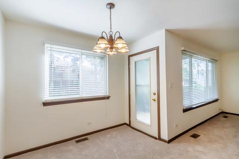 713 Crescent Ct #D1, Bartlett, IL 60103 photo 5