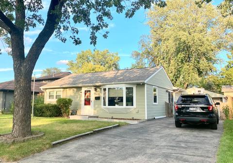 3708 Bobwhite Ln, Rolling Meadows, IL 60008 photo 2