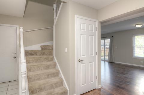 791 Trinity Ct, Carol Stream, IL 60188 photo 8