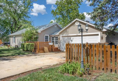 1220 Meyer St, Elgin, IL 60123 photo 2