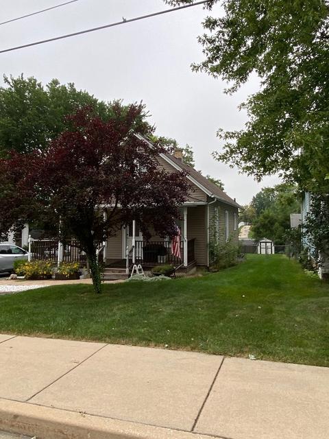 222 E 19th St, Lockport, IL 60441 photo 2