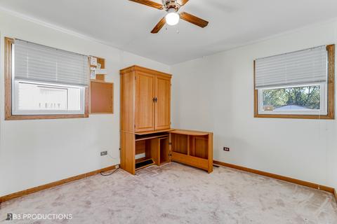 3431 Carpenter St, Steger, IL 60475 photo 9