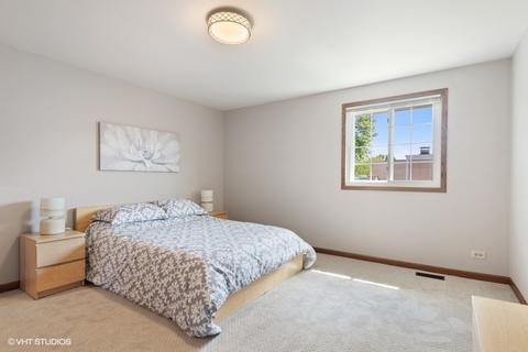 1264 Reading Ct, Wheaton, IL 60189 photo 10