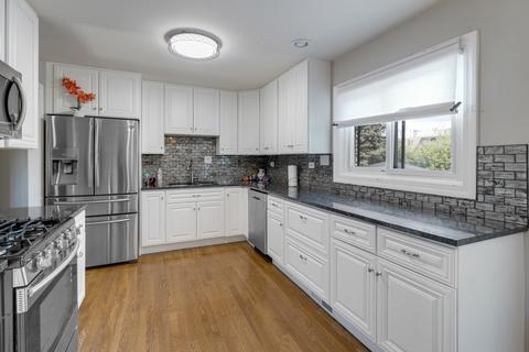 1405 Jefferson Rd, Hoffman Estates, IL 60169 photo 8