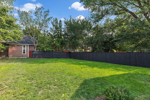 273 N Spring St, Elgin, IL 60120 photo 27