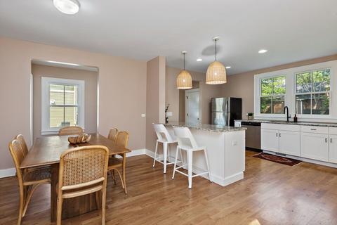 273 N Spring St, Elgin, IL 60120 photo 9
