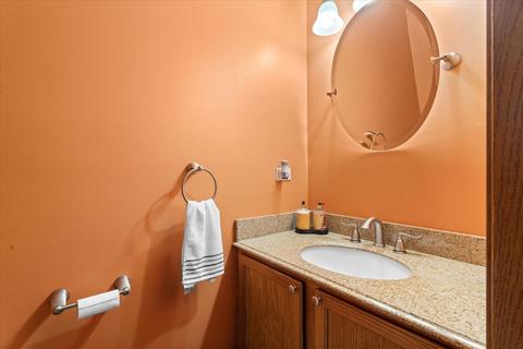 4585 Olmstead Dr, Hoffman Estates, IL 60192 photo 7