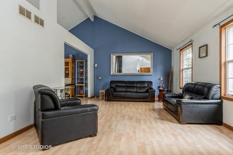 1612 Pebble Beach Dr, Plainfield, IL 60586 photo 2