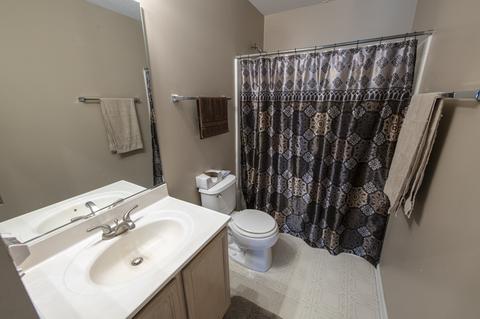 2247 Daybreak Dr, Aurora, IL 60503 photo 14