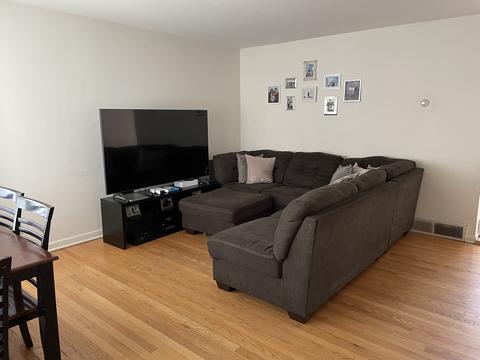 484 E Vallette St, Elmhurst, IL 60126 photo 3