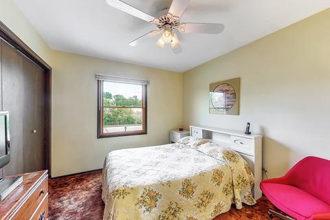 935 Rosedale Ln, Hoffman Estates, IL 60169 photo 19
