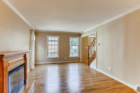 1624 Stonebridge Trl, Wheaton, IL 60189 photo 5