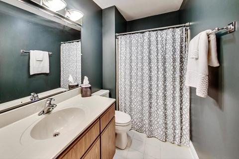 401 Walters Ln #1B, Itasca, IL 60143 photo 16
