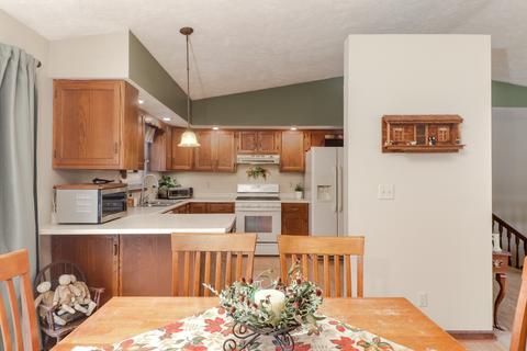 1312 Chadwick Dr, Normal, IL 61761 photo 9