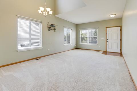 3023 Hoffman St, Plano, IL 60545 photo 5