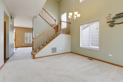 3023 Hoffman St, Plano, IL 60545 photo 6
