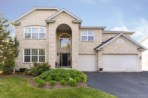 612 Donegal Dr, Elgin, IL 60124 photo 1
