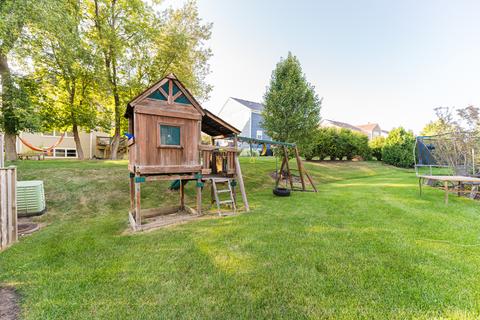 612 Donegal Dr, Elgin, IL 60124 photo 25