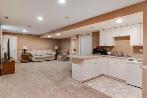 2204 Berry Ln, Bloomington, IL 61704 photo 42
