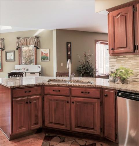 2204 Berry Ln, Bloomington, IL 61704 photo 9