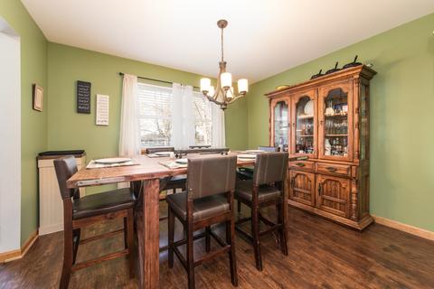 2313 Manor Ln, Mchenry, IL 60051 photo 9