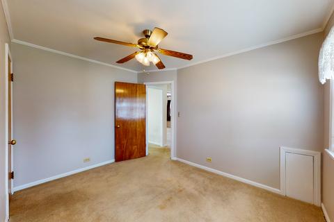 1248 S 3rd Ave, Des Plaines, IL 60018 photo 13
