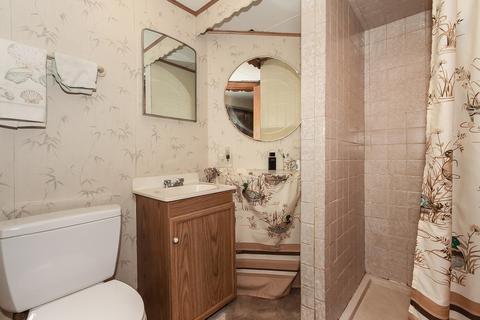 65 S Meyer Ct, Des Plaines, IL 60016 photo 24
