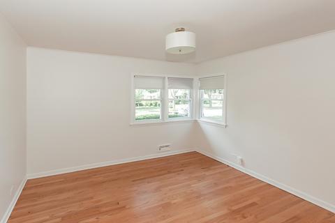 65 S Meyer Ct, Des Plaines, IL 60016 photo 14
