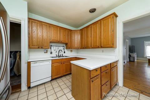 338 N Commonwealth Ave, Elgin, IL 60123 photo 7
