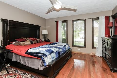 705 Carol Ave, Elgin, IL 60123 photo 15