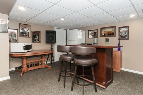 705 Carol Ave, Elgin, IL 60123 photo 22
