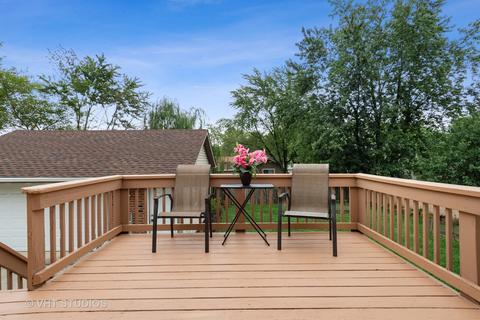 110 Davis Ct, Bolingbrook, IL 60440 photo 18