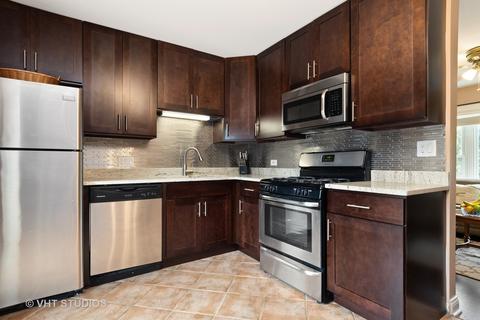 110 Davis Ct, Bolingbrook, IL 60440 photo 5