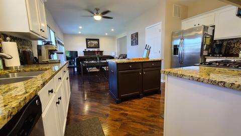 2026 Providence Dr, Bartlett, IL 60103 photo 9