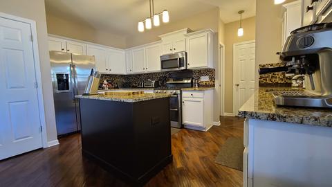 2026 Providence Dr, Bartlett, IL 60103 photo 7