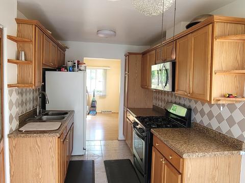801 Valley Stream Dr #1A, Wheeling, IL 60090 photo 2