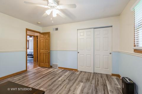 627 Gaslight Dr, Algonquin, IL 60102 photo 11
