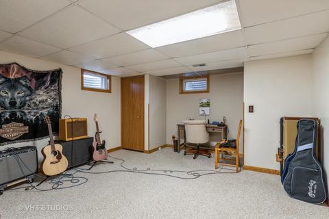 627 Gaslight Dr, Algonquin, IL 60102 photo 16