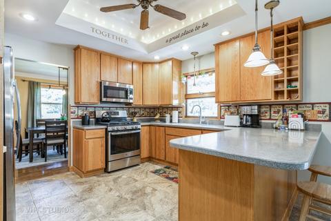 627 Gaslight Dr, Algonquin, IL 60102 photo 6