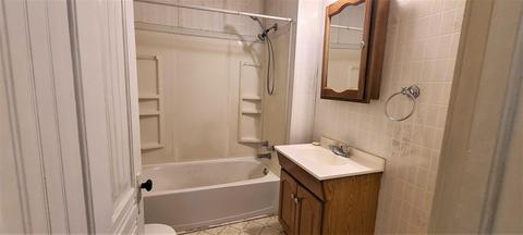 502 E Chestnut St, Bloomington, IL 61701 photo 14