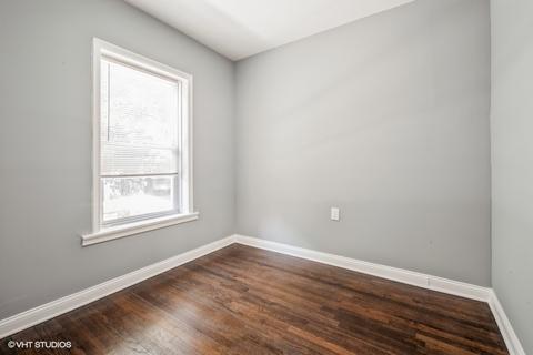 7817 S Champlain Ave, Chicago, IL 60619 photo 4