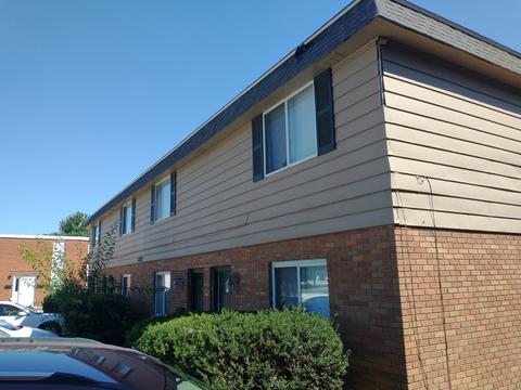 1008 N School St, Normal, IL 61761 photo 1