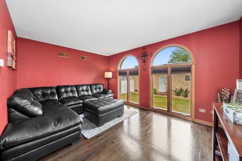 4110 143rd St, Crestwood, IL 60445 photo 4