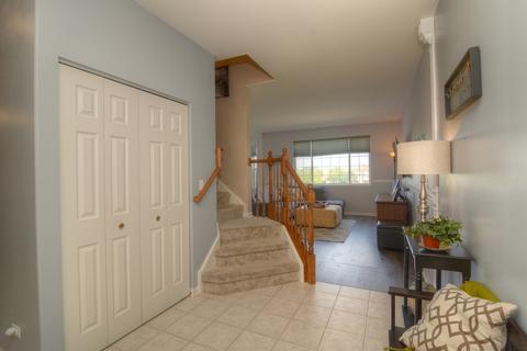 34 Kelsey Ct, Algonquin, IL 60102 photo 3