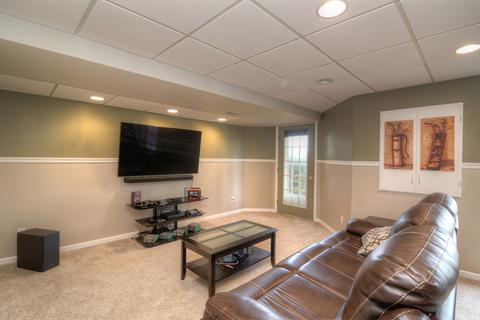 34 Kelsey Ct, Algonquin, IL 60102 photo 32