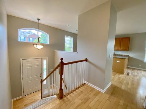 4121 Bethlehem Rd, Aurora, IL 60504 photo 2