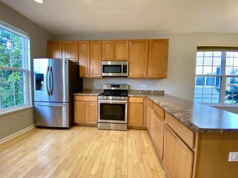 4121 Bethlehem Rd, Aurora, IL 60504 photo 5