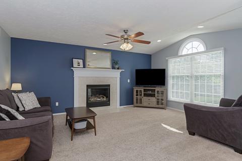 1305 Galway Ct, Normal, IL 61761 photo 2