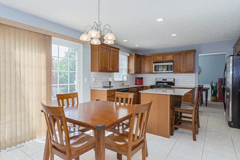 1305 Galway Ct, Normal, IL 61761 photo 12
